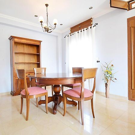 Galihost - Casa Con Precioso Jardin En Vilanova De Arousa Екстериор снимка