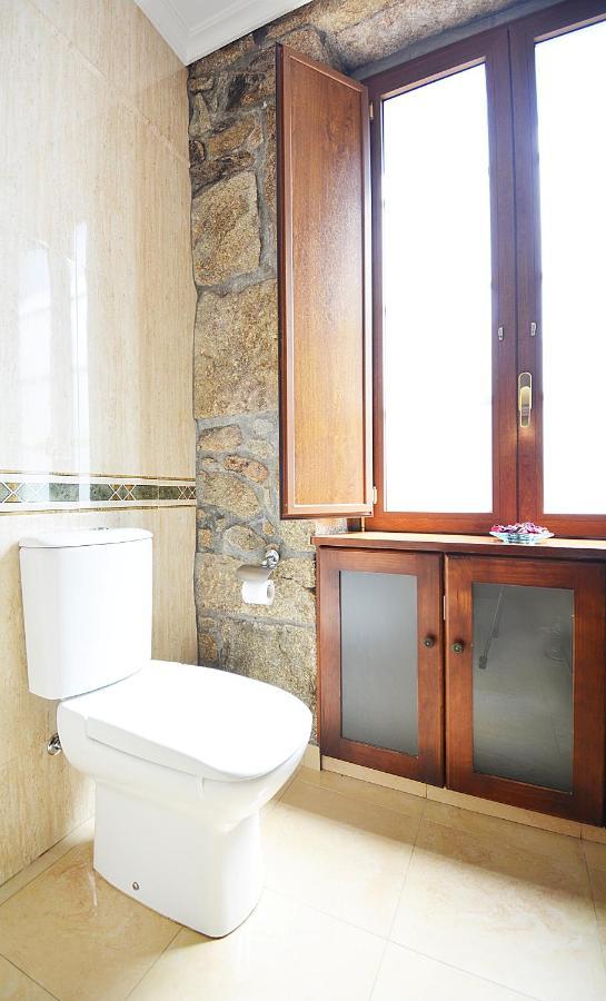 Galihost - Casa Con Precioso Jardin En Vilanova De Arousa Екстериор снимка
