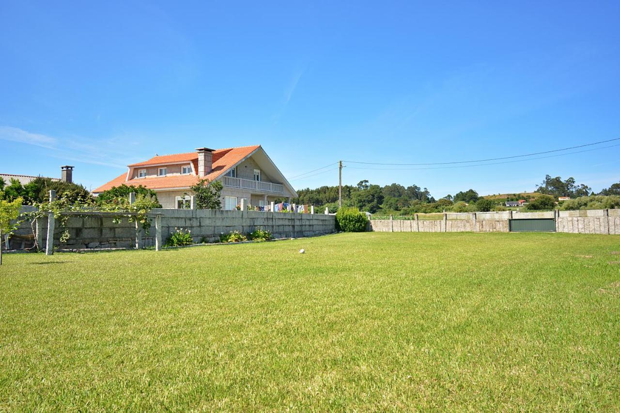 Galihost - Casa Con Precioso Jardin En Vilanova De Arousa Екстериор снимка